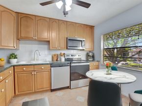 21864 Arriba Real 3 D, Boca Raton FL 33433