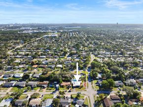 1900 SW 33rd Ave, Fort Lauderdale FL 33312