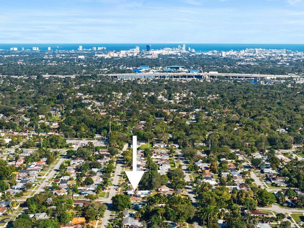 1900 SW 33rd Ave, Fort Lauderdale FL 33312