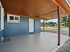 1900 SW 33rd Ave, Fort Lauderdale FL 33312