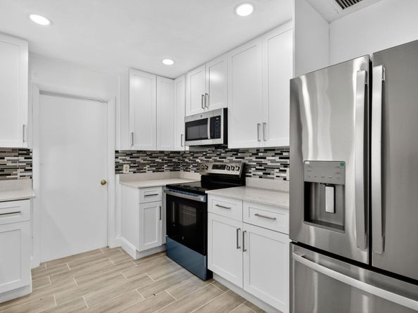 600 S Mangonia Circle, West Palm Beach FL 33401