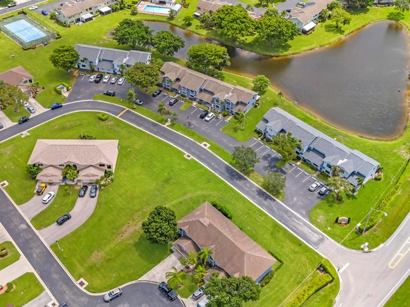 5892 Northpointe Lane, Boynton Beach FL 33437