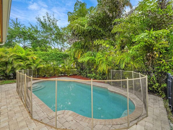 11655 NW 54th st, Coral Springs FL 33076