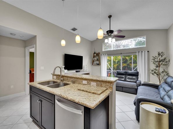 11655 NW 54th st, Coral Springs FL 33076