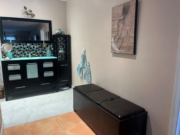6217 Bay Club Dr 1, Fort Lauderdale FL 33308