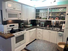 6217 Bay Club Dr 1, Fort Lauderdale FL 33308
