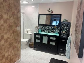 6217 Bay Club Dr 1, Fort Lauderdale FL 33308