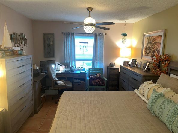 6217 Bay Club Dr 1, Fort Lauderdale FL 33308