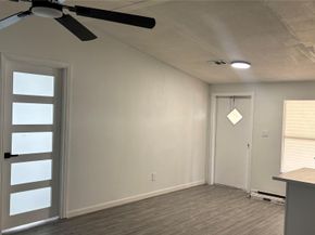 8681 SW 19th St, Davie FL 33324