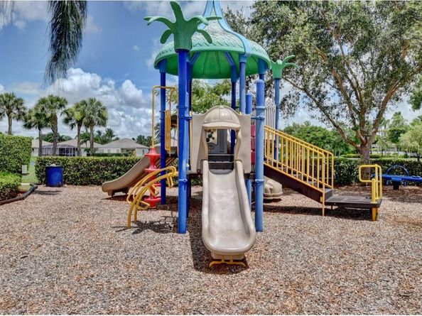 2176 Big Wood Cay, West Palm Beach FL 33411