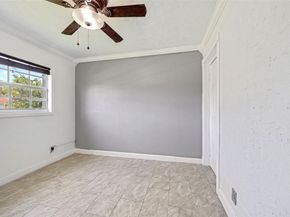 8421 NW 59th Pl, Tamarac FL 33321