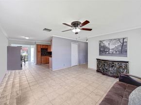 8421 NW 59th Pl, Tamarac FL 33321