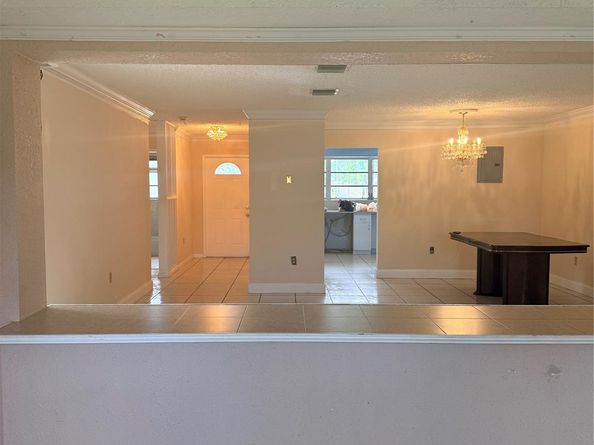 19425 NW 39th Ave, Miami Gardens FL 33055