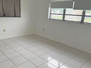 19425 NW 39th Ave, Miami Gardens FL 33055