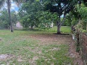 19425 NW 39th Ave, Opa Locka FL 33055