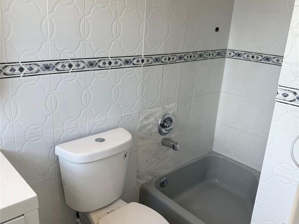 19425 NW 39th Ave, Opa Locka FL 33055
