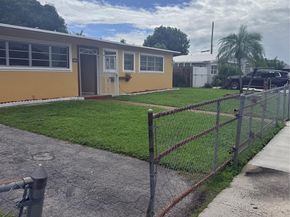 19425 NW 39th Ave, Miami Gardens FL 33055