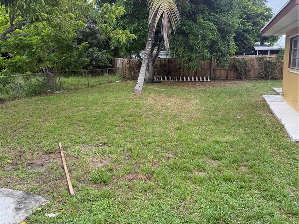 19425 NW 39th Ave, Opa Locka FL 33055