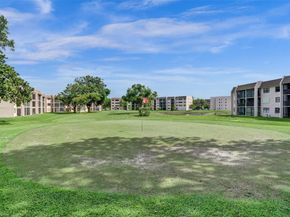 10434 Sunrise Lakes Blvd 202, Sunrise FL 33322