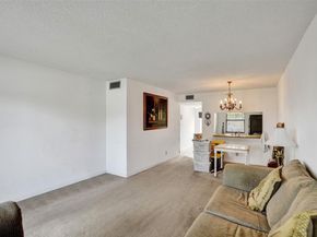 10434 Sunrise Lakes Blvd 202, Sunrise FL 33322