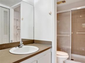 10434 Sunrise Lakes Blvd 202, Sunrise FL 33322