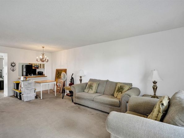 10434 Sunrise Lakes Blvd 202, Sunrise FL 33322