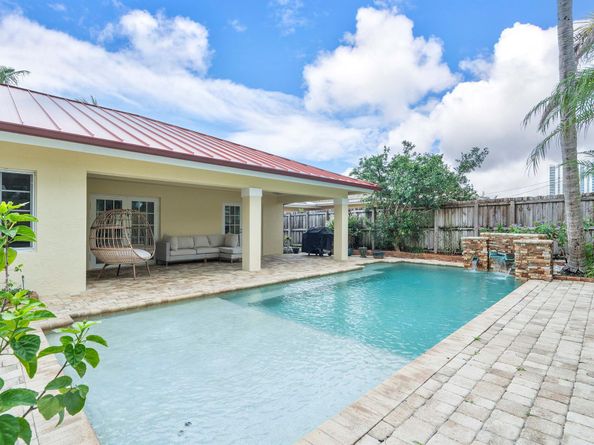 1948 Coco Palm Place, Lauderdale By The Sea FL 33062