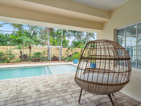1948 Coco Palm Place, Lauderdale By The Sea FL 33062