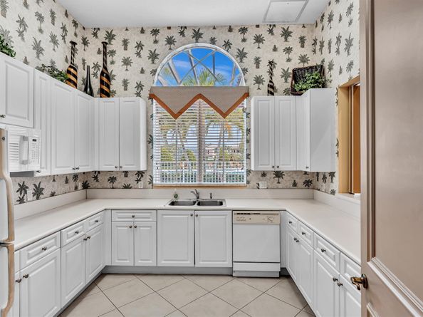 9826 Via Amati, Lake Worth FL 33467