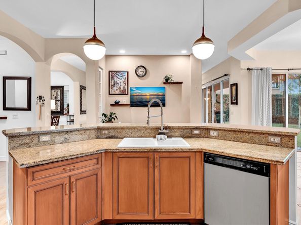 9826 Via Amati, Lake Worth FL 33467