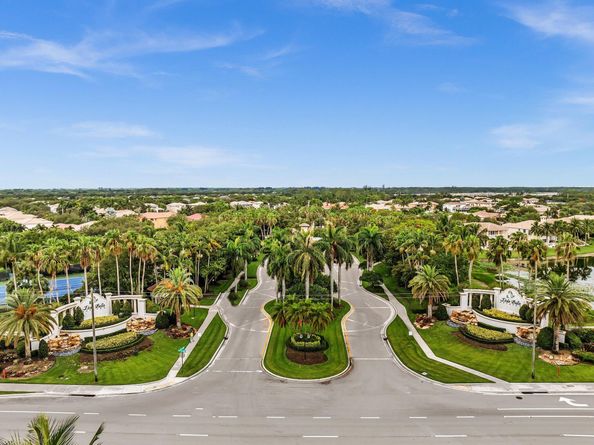 9826 Via Amati, Lake Worth FL 33467