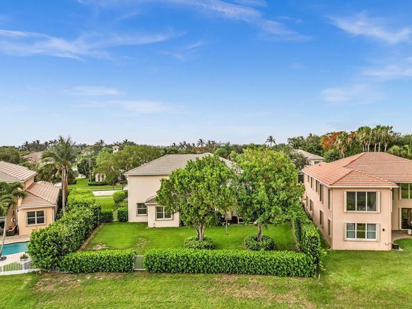 9826 Via Amati, Lake Worth FL 33467