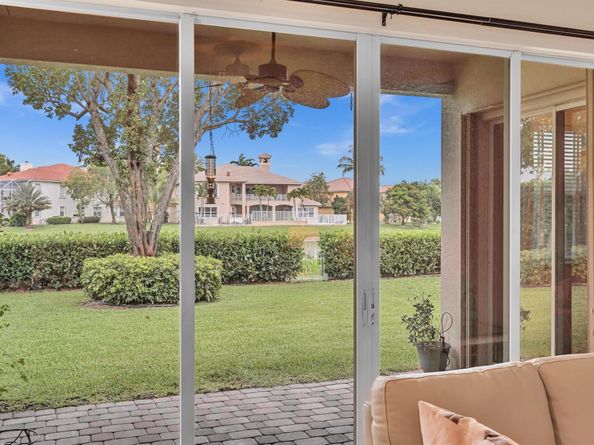 9826 Via Amati, Lake Worth FL 33467