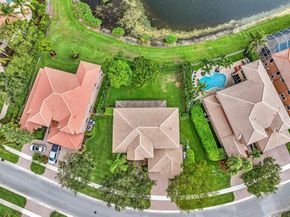 9826 Via Amati, Lake Worth FL 33467
