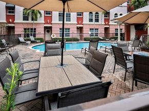 1033 NE 17th Way 1103, Fort Lauderdale FL 33304