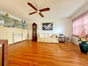 519 Tilford X 519, Deerfield Beach FL 33442
