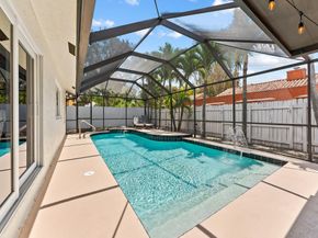 6440 NW 201st Ter, Hialeah FL 33015
