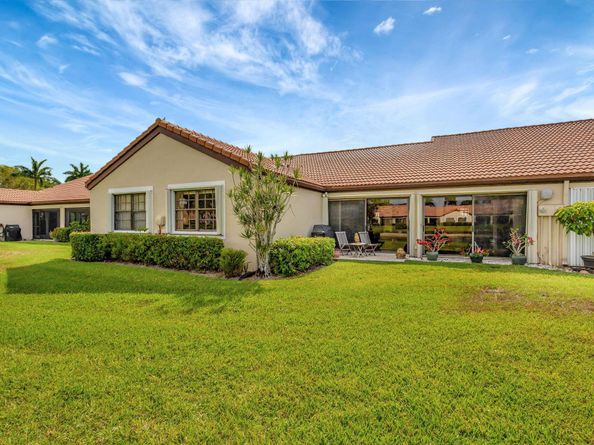 8179 Mooring Circle, Boynton Beach FL 33472