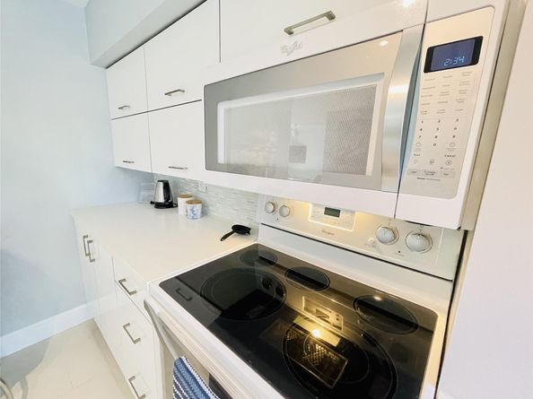 1705 N Riverside Dr 2, Pompano Beach FL 33062