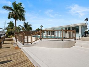 2436 Gulfstream Ln, Fort Lauderdale FL 33312