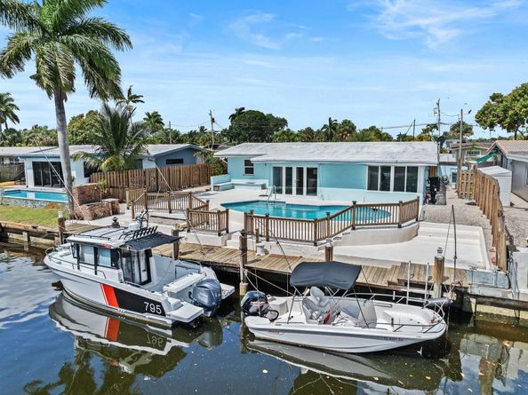 2436 Gulfstream Ln, Fort Lauderdale FL 33312