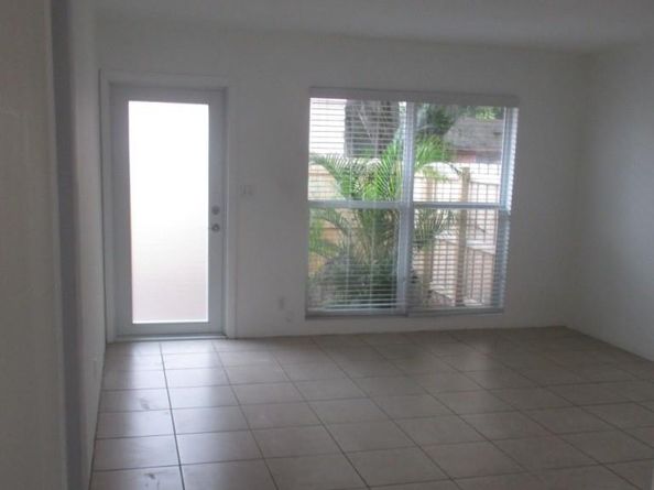 1413 NE 5th Ter, Fort Lauderdale FL 33304
