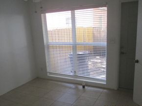 1413 NE 5th Ter, Fort Lauderdale FL 33304