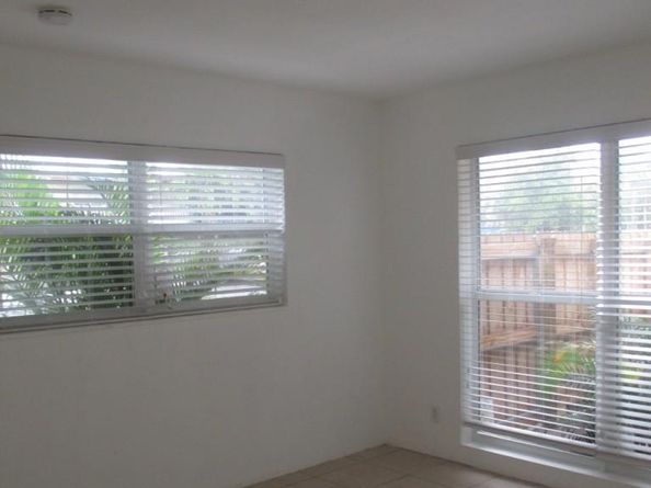 1413 NE 5th Ter, Fort Lauderdale FL 33304