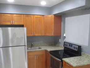 1413 NE 5th Ter, Fort Lauderdale FL 33304