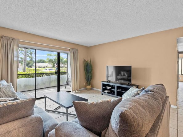 1015 Green Pine Boulevard A1, West Palm Beach FL 33409