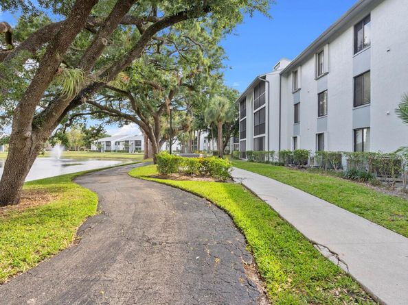 1015 Green Pine Boulevard A1, West Palm Beach FL 33409