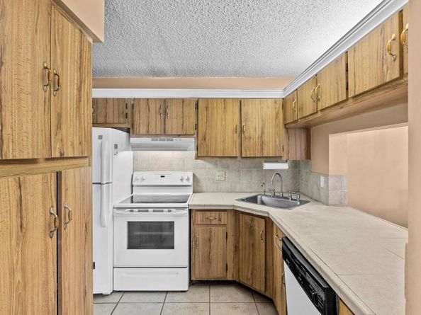 1015 Green Pine Boulevard A1, West Palm Beach FL 33409