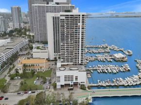555 NE 15th St T4(704), Miami FL 33132