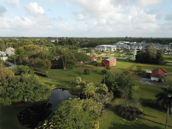 5701 SW 134th Ave, Southwest Ranches FL 33330